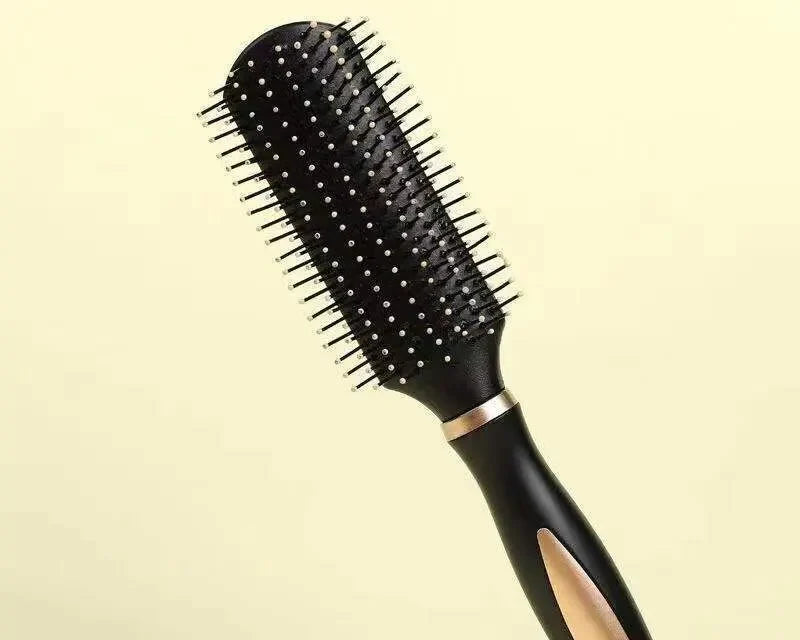 Brosse plate à picots, vue de côté
