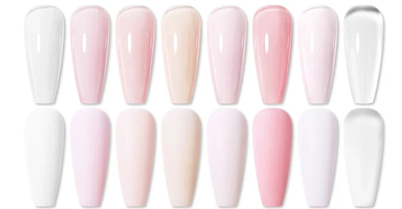 Nuancier de faux ongles en teintes lait et rosées