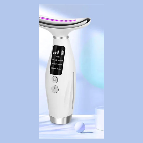 Appareil de massage visage et cou, blanc, lumière allumée, vu de face