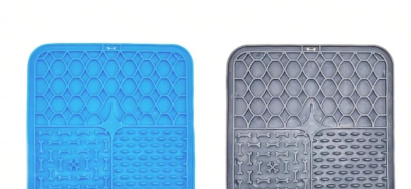 Tapis de léchage bleu et gris