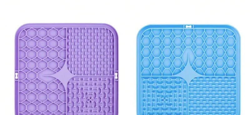 Tapis de léchage mauve et bleu
